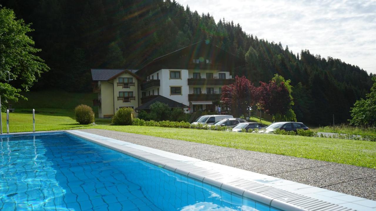 Hotel-Pension Birkenhof Kotschach-Mauthen Exterior photo